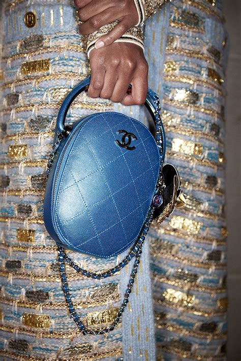 chanel 2019 bag